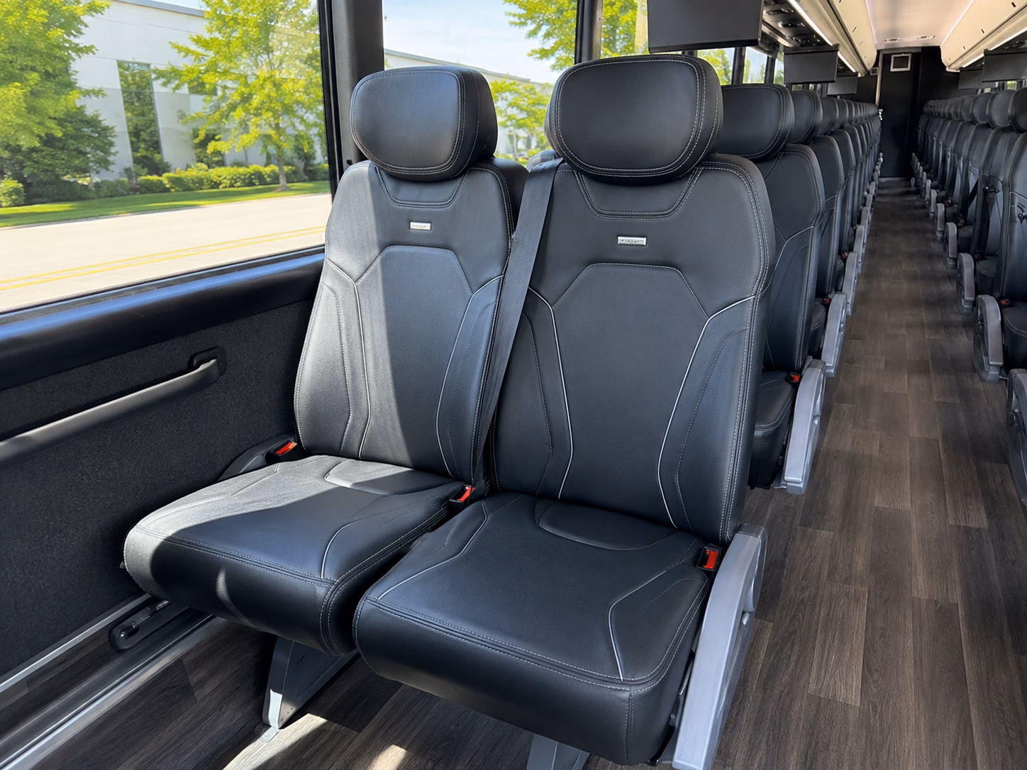corporate wine tour and private event buses in yuma