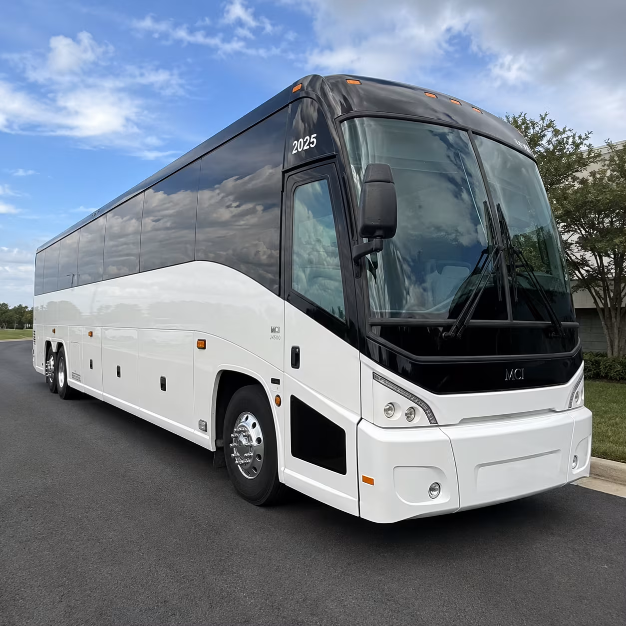 employee shuttle buses for yuma s agriculture industry