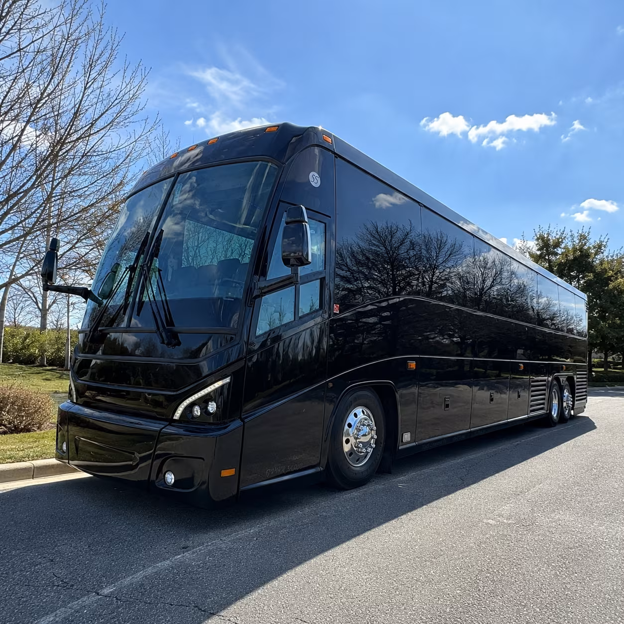 shuttle buses for yuma proving ground and defense contractor groups