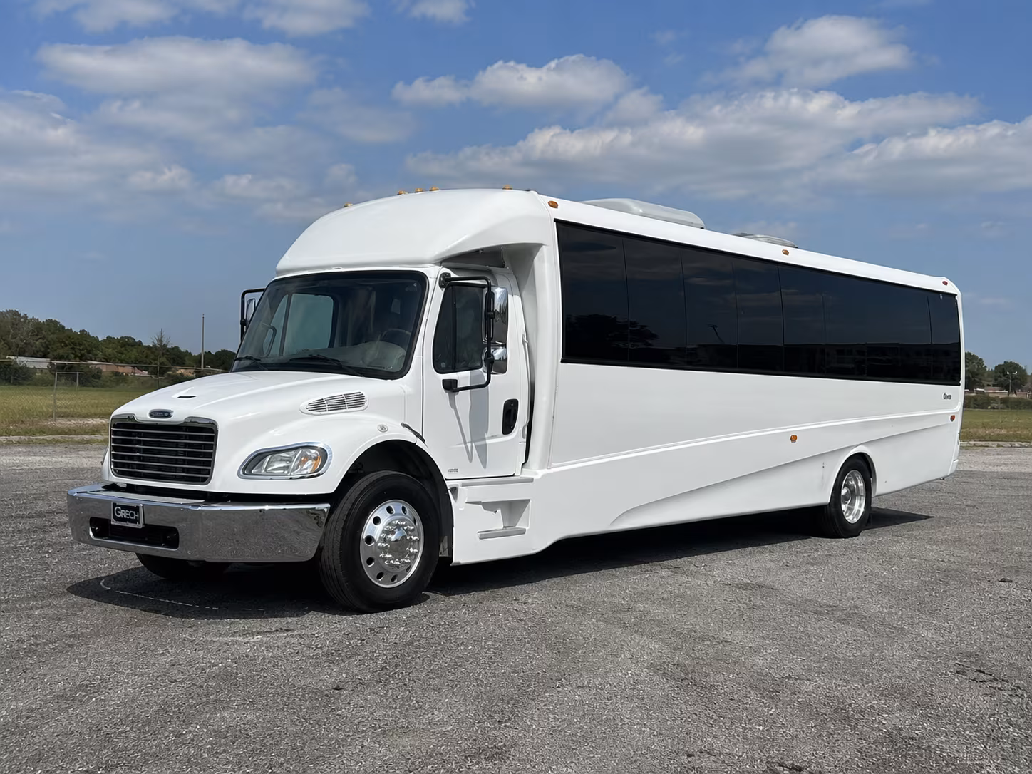yuma 50 passenger party bus